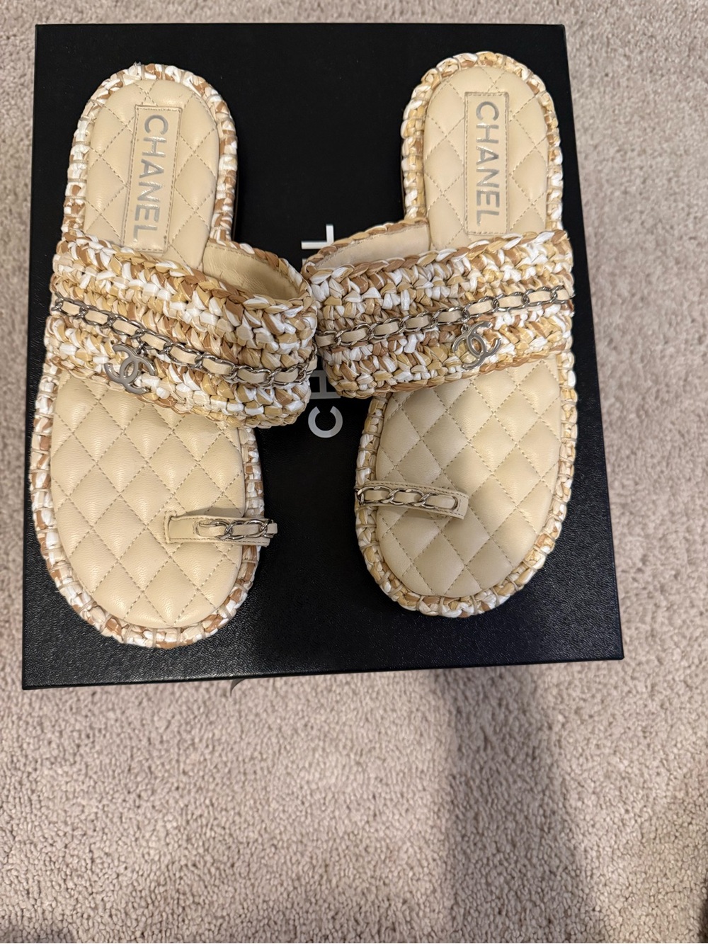 CHANEL Beige Quilted Raffia Chain-Trim Slide Sandals